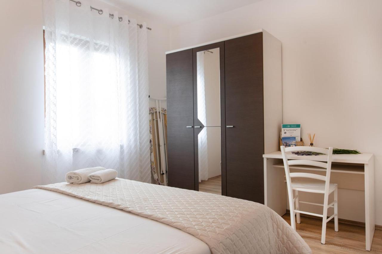 Superior Apartment Sincic Poreč Exterior foto
